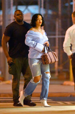 Rihanna pic #939951