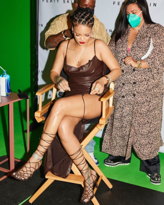 photo 26 in Rihanna gallery [id1225028] 2020-08-04 00:00:00