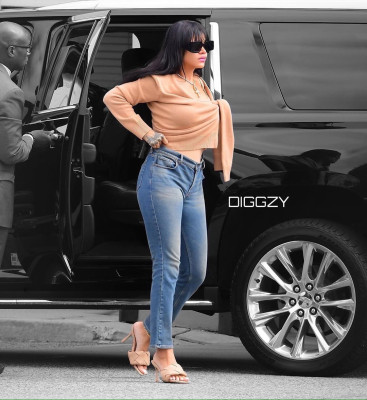 photo 27 in Rihanna gallery [id1181635] 2019-10-02 00:00:00