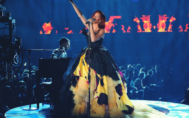 Rihanna pic #348165