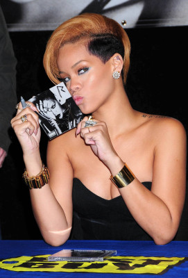 Rihanna pic #206619