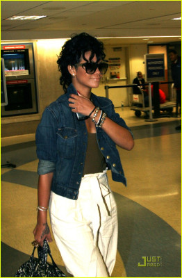 Rihanna pic #151250
