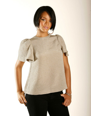 photo 19 in Rihanna gallery [id94014] 2008-05-26 00:00:00