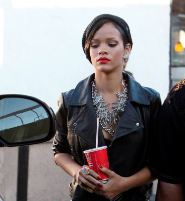 photo 13 in Rihanna gallery [id118075] 2008-12-01 00:00:00