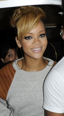 Rihanna pic #595105
