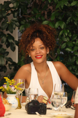 Rihanna pic #399081