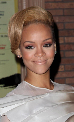 Rihanna pic #416429