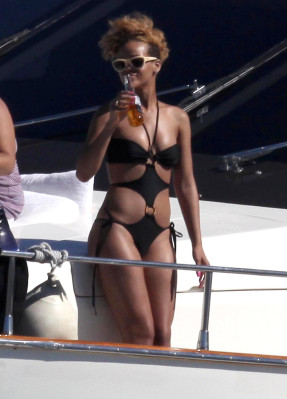 Rihanna pic #549054