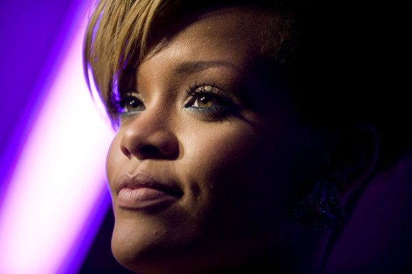Rihanna pic #423451