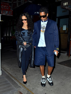 photo 20 in Rihanna gallery [id1317545] 2022-12-16 00:00:00