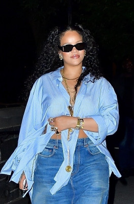 photo 26 in Rihanna gallery [id1317539] 2022-12-16 00:00:00