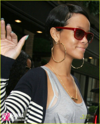Rihanna pic #160093