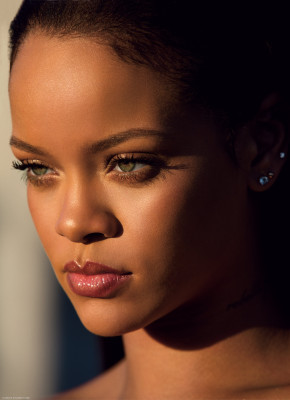 Rihanna pic #1010983