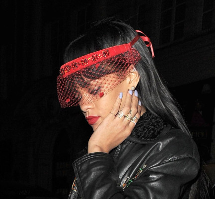Rihanna pic #689955