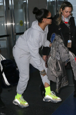 Rihanna pic #1019455