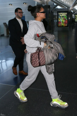 Rihanna pic #1019454