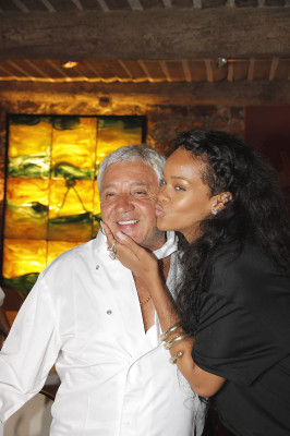 Rihanna pic #517676