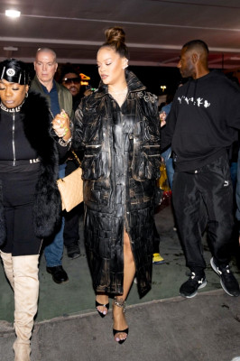 Rihanna pic #1339091