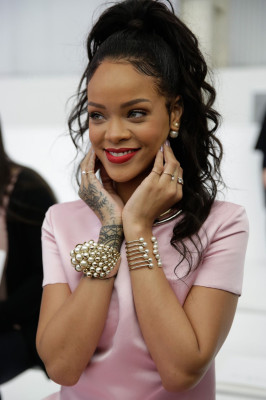 Rihanna pic #1112063