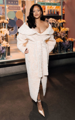 photo 21 in Rihanna gallery [id1360394] 2024-11-16 00:00:00