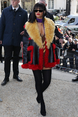 photo 3 in Rihanna gallery [id1224596] 2020-07-31 00:00:00