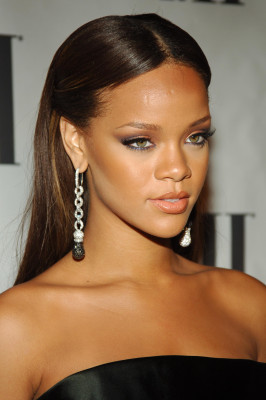 Rihanna pic #409422