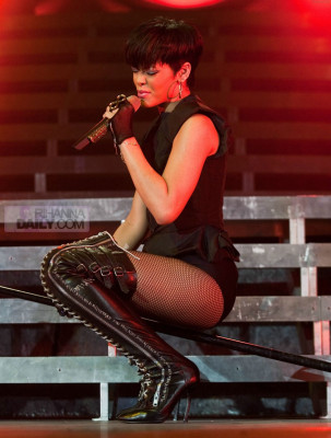 Rihanna pic #410154