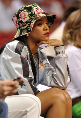 Rihanna pic #699121