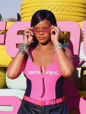 Rihanna pic #1029748