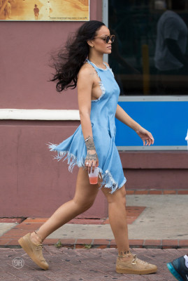 Rihanna pic #823015