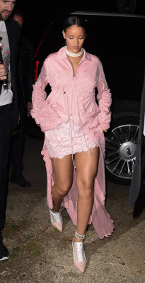 Rihanna pic #879972