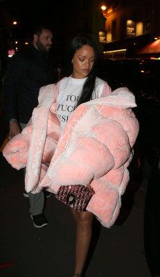 Rihanna pic #880692