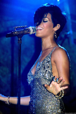 Rihanna pic #122970