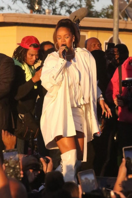 Rihanna pic #991799
