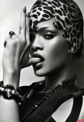 Rihanna pic #253382