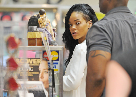 Rihanna pic #489656