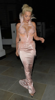 photo 3 in Rita Ora gallery [id1085424] 2018-11-20 00:00:00
