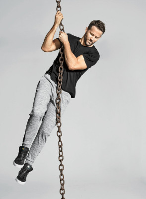 photo 5 in Ryan Reynolds gallery [id833123] 2016-02-11 00:00:00