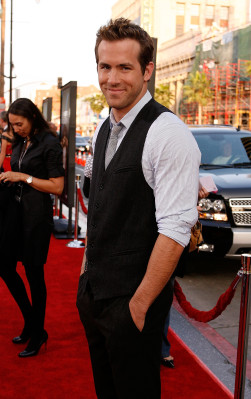 Ryan Reynolds pic #244300