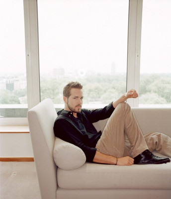 Ryan Reynolds pic #226889