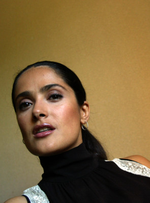 Salma Hayek pic #530339