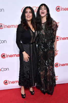 Salma Hayek pic #920473