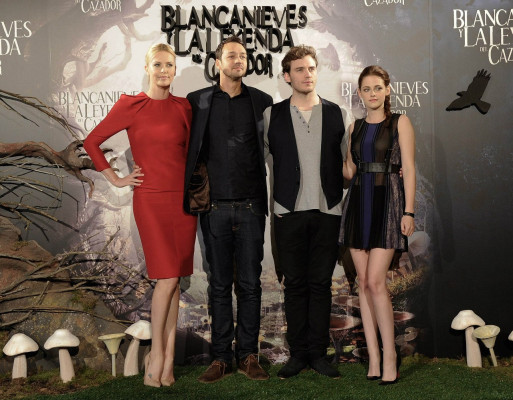 Sam Claflin pic #837291