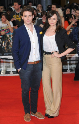 Sam Claflin pic #832872