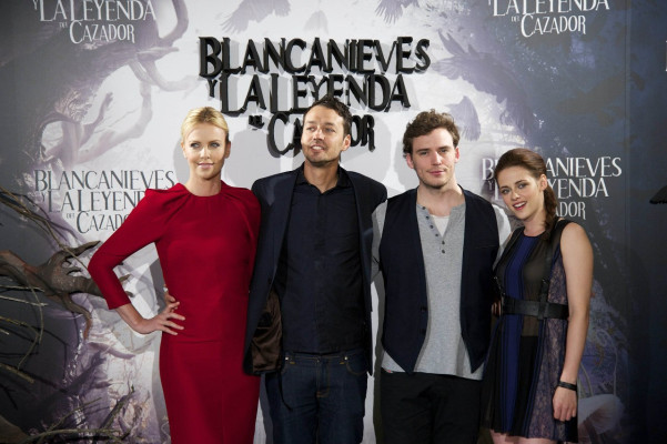 Sam Claflin pic #836736