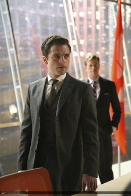 Sebastian Stan pic #715527