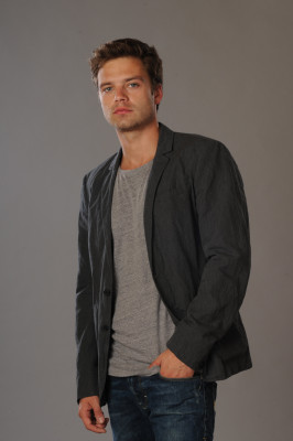 Sebastian Stan pic #768314