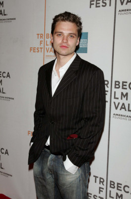 Sebastian Stan pic #744848