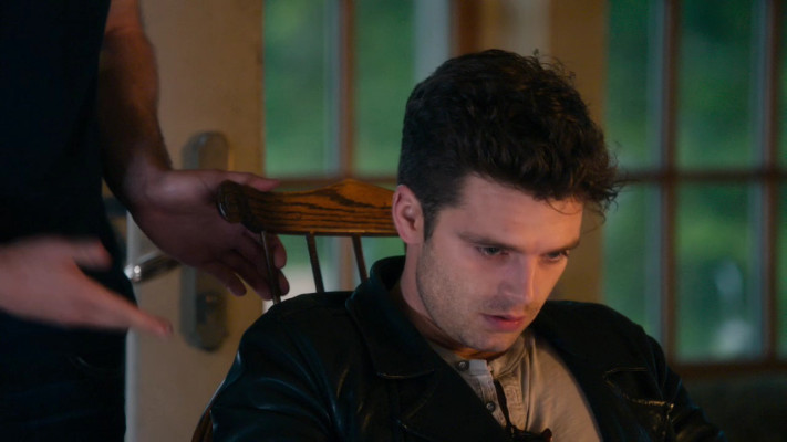 Sebastian Stan pic #782901