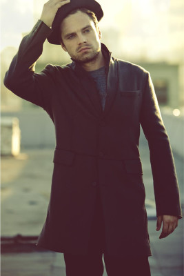 Sebastian Stan pic #744322